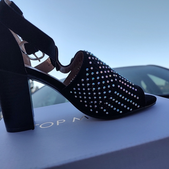 Heels 👠 - Picture 2 of 4